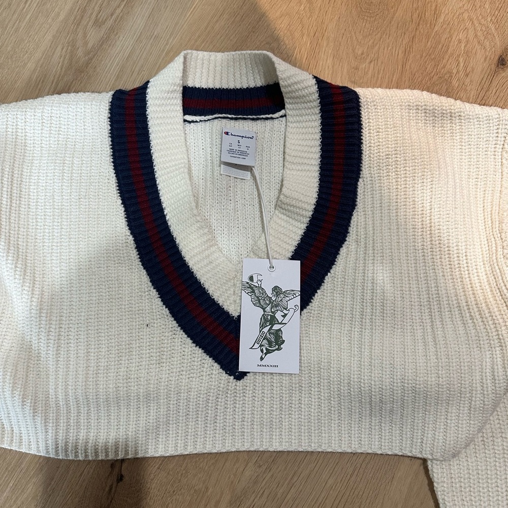 Danielle Guizio Cream V-Neck Sweater with Navy and Red Trim